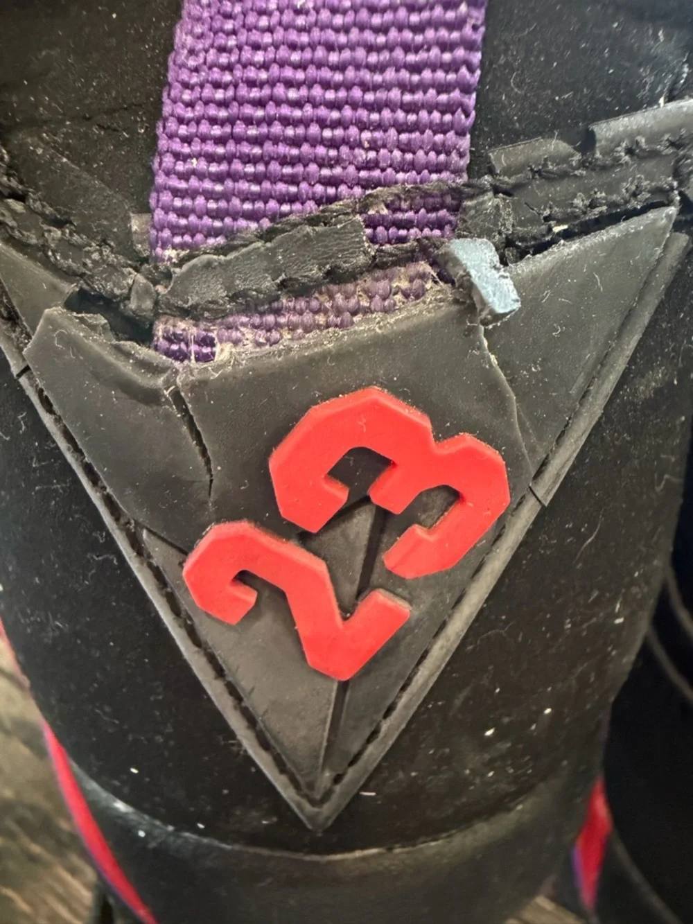 2012 Air Jordan 7 Retro ‘Raptor’ men’s size 9